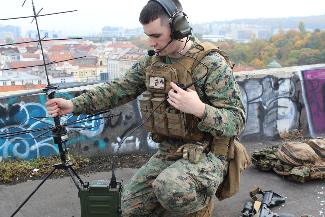 Field radio oeprator